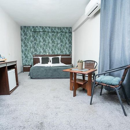 Family Hotel Central Shumen Luaran gambar