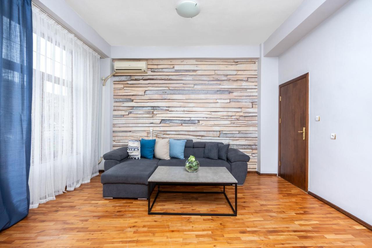 Family Hotel Central Shumen Luaran gambar