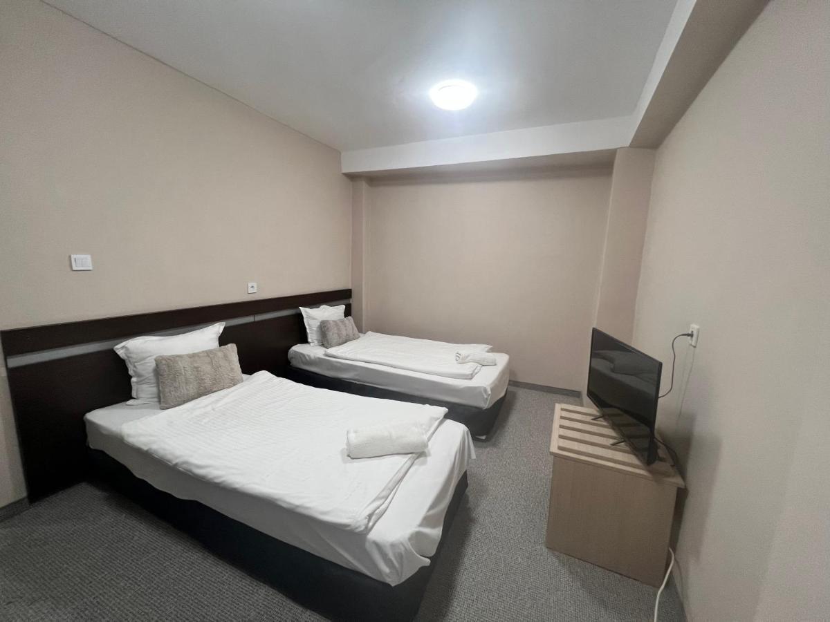 Family Hotel Central Shumen Luaran gambar